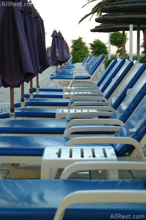 Miramare Beach Hotel 8